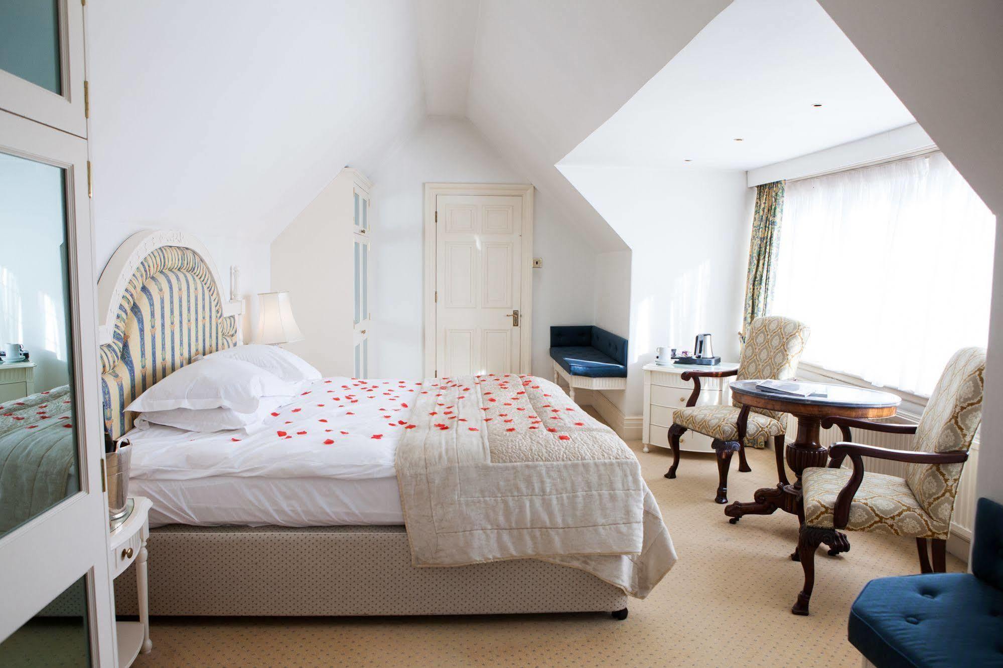 Fredrick'S Hotel Restaurant Spa Maidenhead Esterno foto