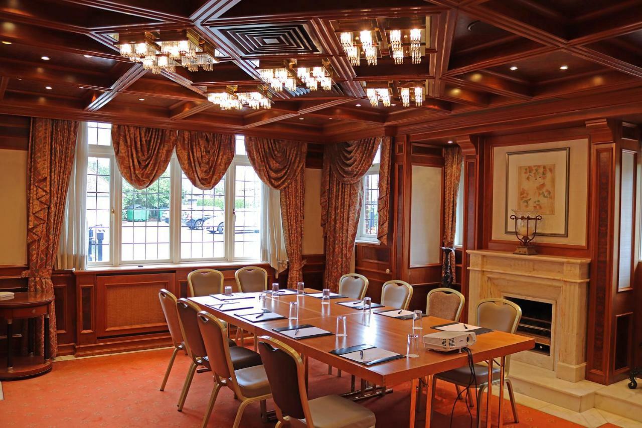 Fredrick'S Hotel Restaurant Spa Maidenhead Esterno foto